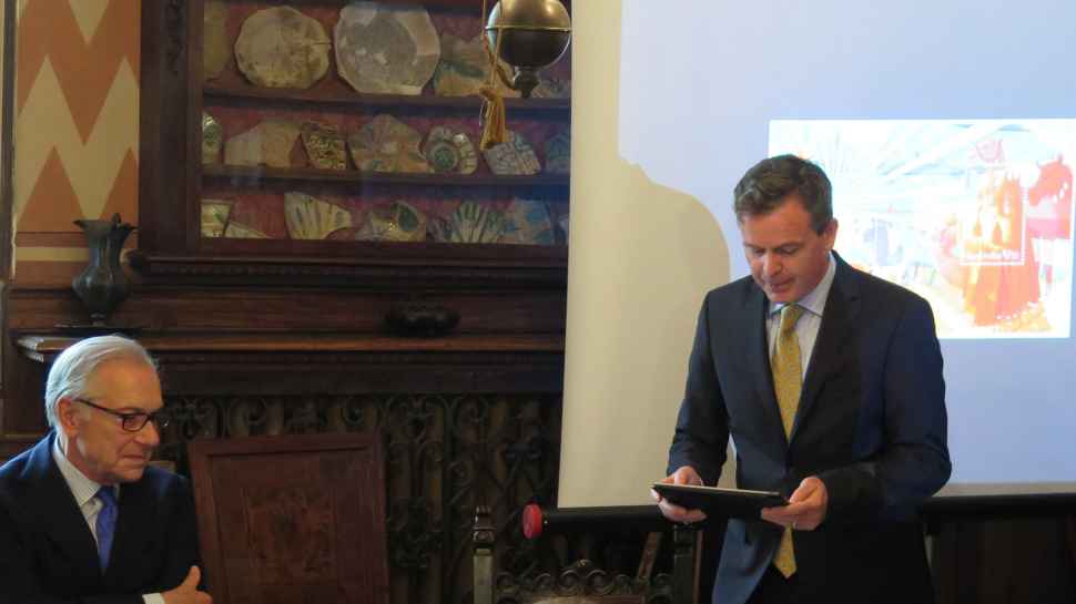 The Australian Ambassador to Italy, Mr Greg French, accepted the medallion and certificate on behalf of Australia Post.