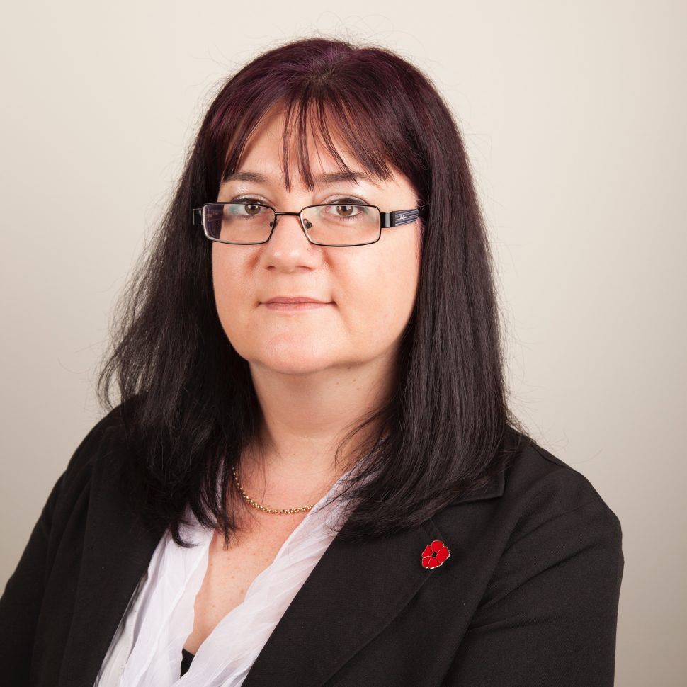 Yvonne King